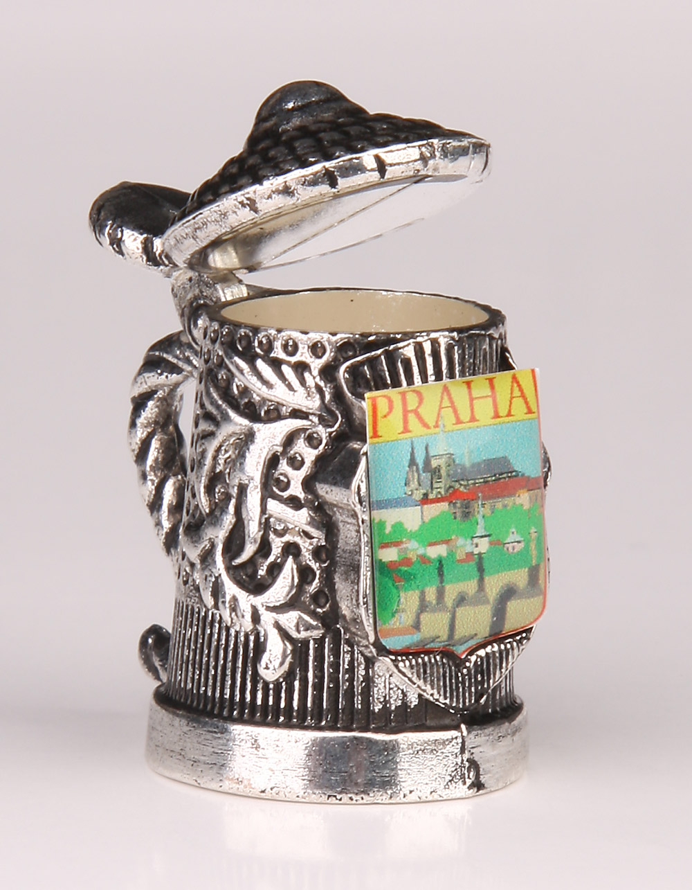 foto n�prstek - korbel s Prahou - otv�rac�